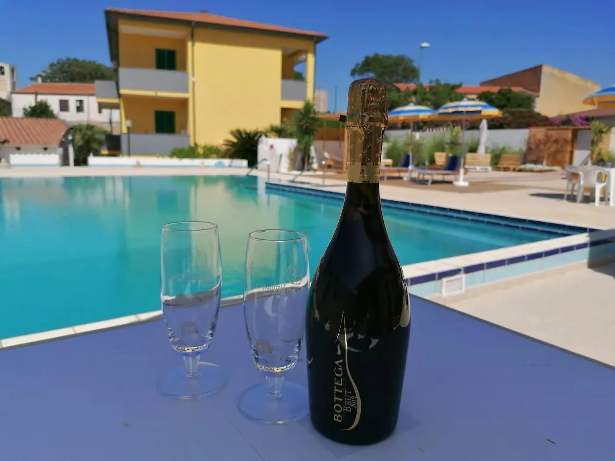 Le Palme Holidays Palmadula 0*,  Italië